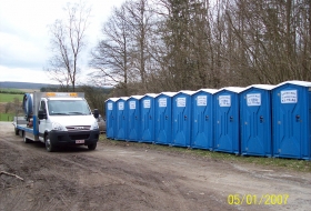 Hardosan - Dodion Location - cabines wc/toilettes chimiques et sanitaires mobiles pour vos chantiers et festivités